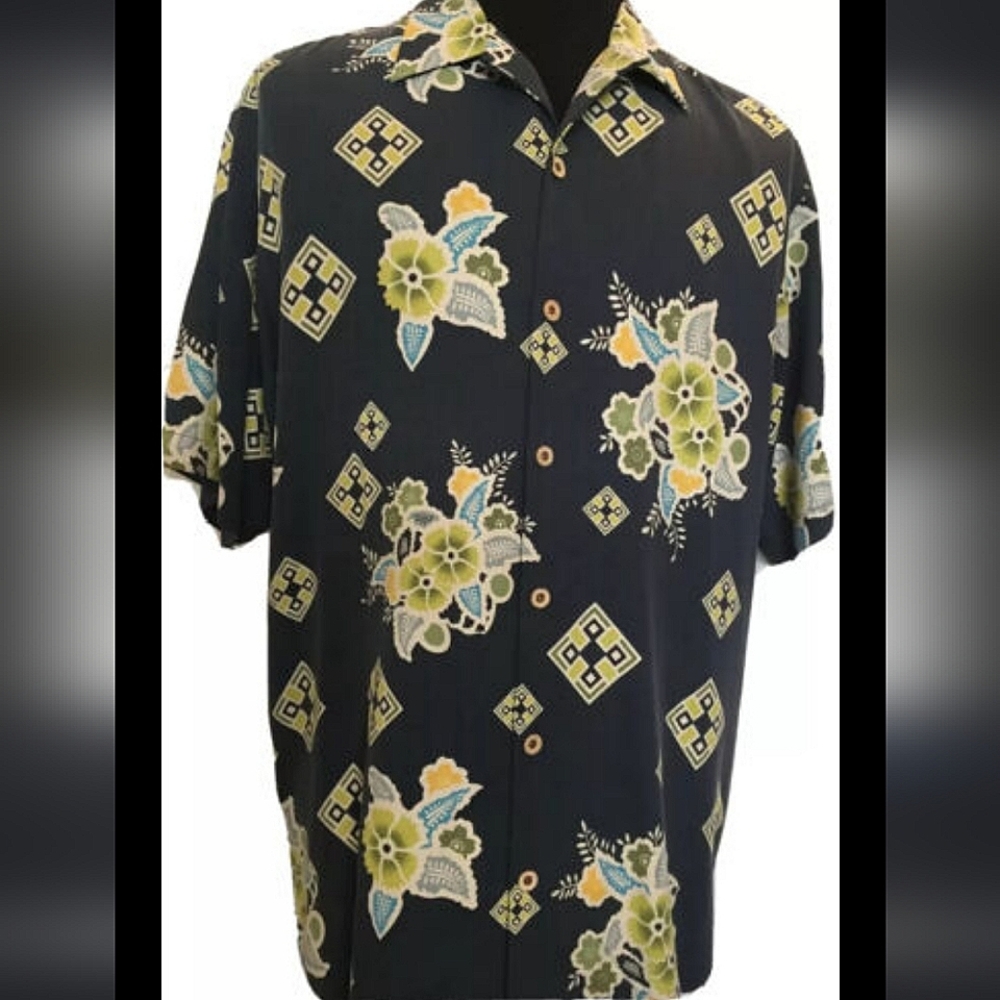 Tommy Bahama 100% Silk Mens Blue Shirt Size XL Hawaiian Dress Floral Extra Large